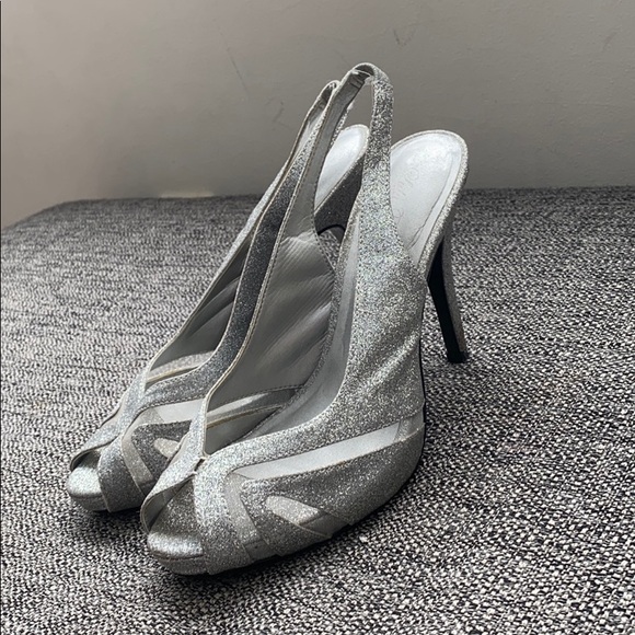 Sparkly Heels! - Picture 2 of 5